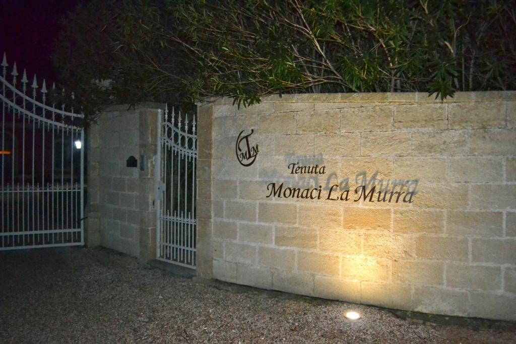Tenuta Monaci La Murra Carmiano  Екстериор снимка